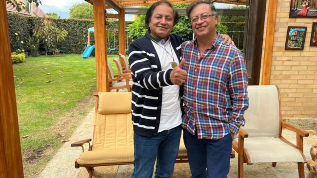 Juan Fernando y Gustavo Petro.