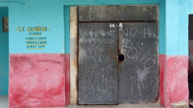 Una bodega en La Habana cerrada.