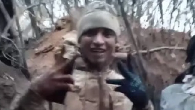 Uno de los presuntos mercenarios cubanos en un video ruso.