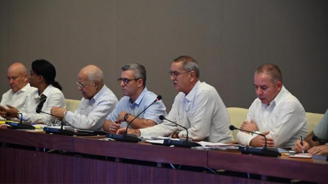 Reunión mensual del Consejo de Ministros de Cuba.
