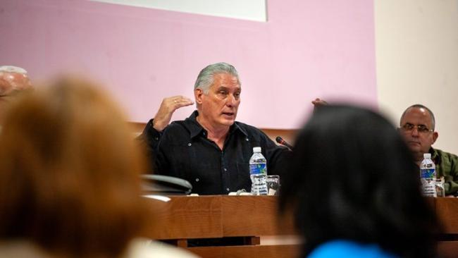 Miguel Díaz-Canel al intervenir en la comisión de Asuntos Económicos de la Asamblea Nacional del Poder Popular.