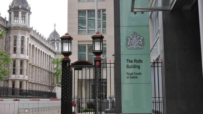 Edificio de las Cortes Reales de Justicia de Londres.