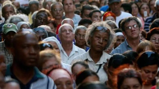 Un grupo de cubanos.