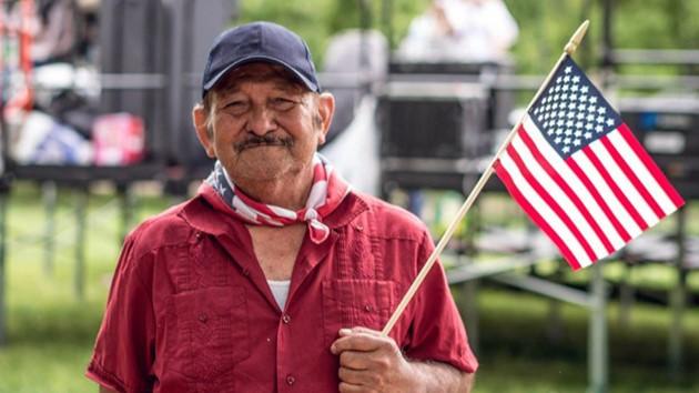 Inmigrante latino en EEUU.