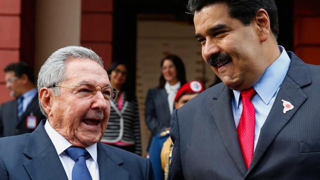 Raúl Castro y Nicolás Maduro.