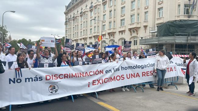 Médicos cubanos en España.