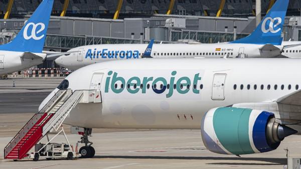 Avión de la aerolínea española Iberojet.