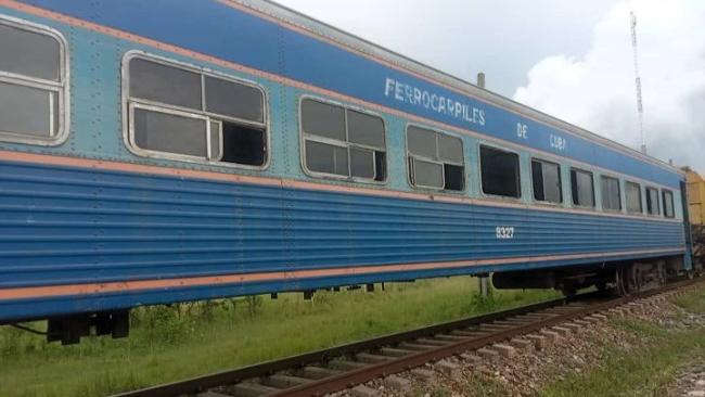 Tren de pasajeros cubano.