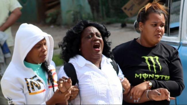 Detención a la líder de las Damas de Blanco, Berta Soler, este 24 de noviembre.