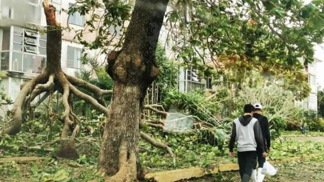 Daños provocados por el huracán Rafael en la Escuela Internacional de Cine y TV de SanAntonio de los Baños.