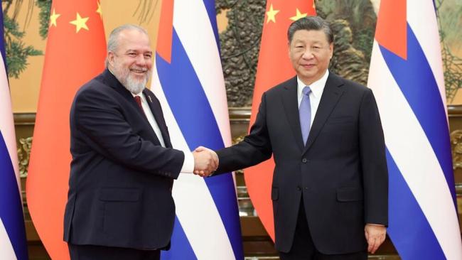 Cuban Prime Minister Manuel Marrero and Chinese President Xi Jinping.