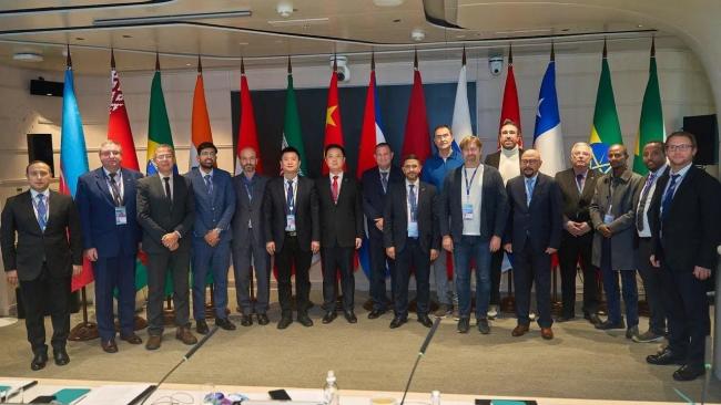 Representantes de la AI Alliance Network de los Brics+ en Moscú