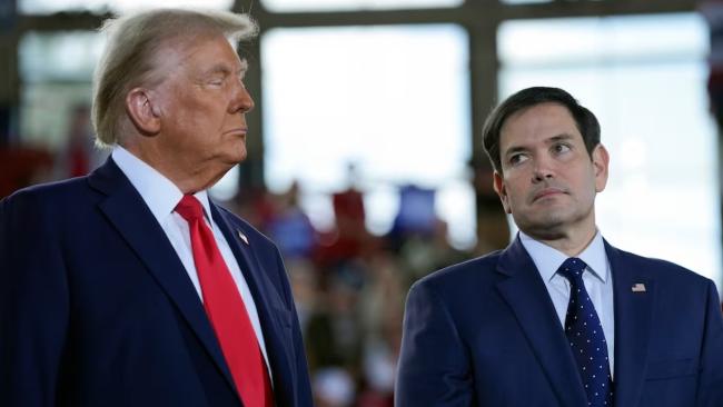 El presidente de EEUU, Donald Trump, y el secretario de Estado, Marco Rubio.