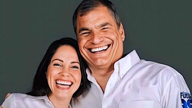 Luisa González, candidata del correísmo, y Rafael Correa.