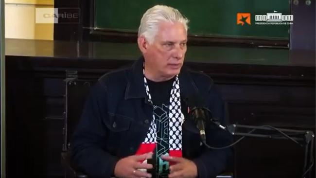 Miguel Díaz-Canel en el IV Coloquio Patria.