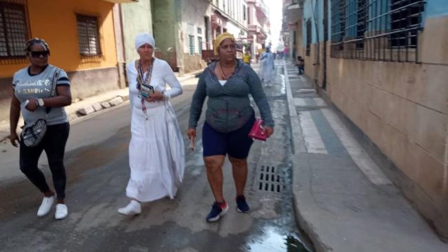 Mujeres en Cuba.