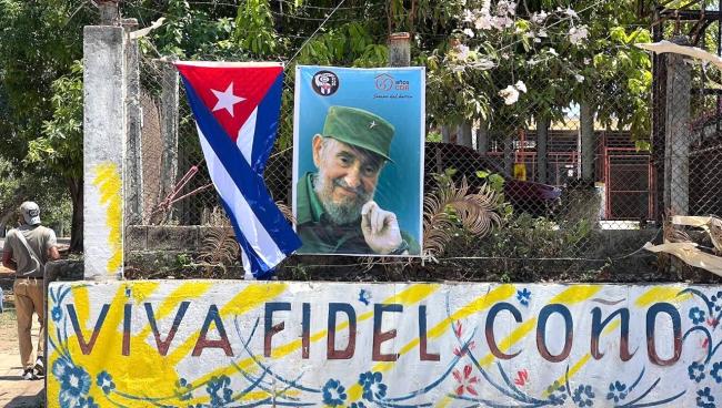 Propaganda castrista en una calle de La Habana.