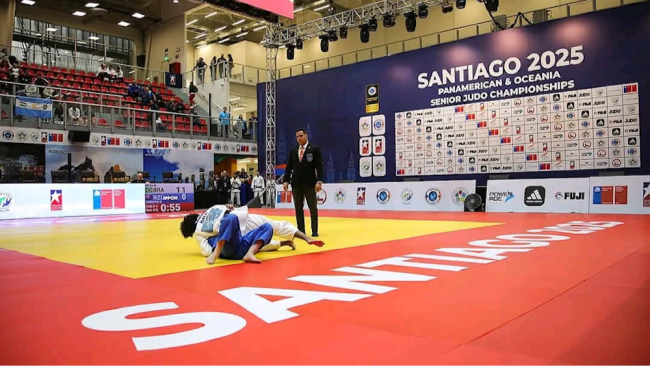 Un combate en el Campeonato Panamericano y de Oceanía de Judo de Santiago 2025.