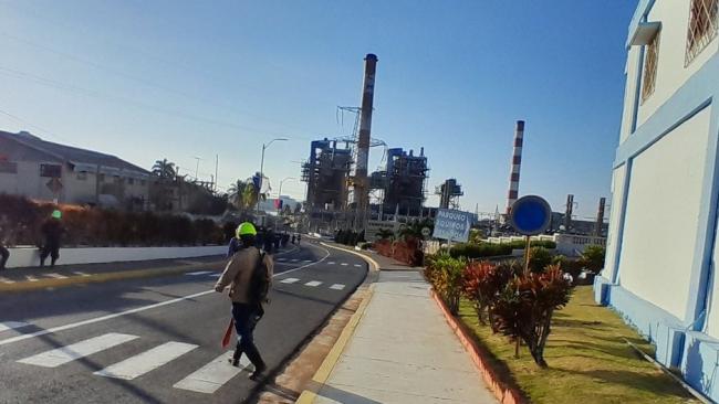 Central termoeléctrica Carlos Manuel de Céspedes de Cienfuegos.
