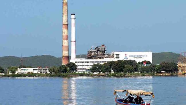 Termoeléctrica Antonio Maceo (Renté), de Santiago de Cuba.