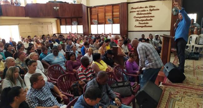 Un templo evangélico en Cuba