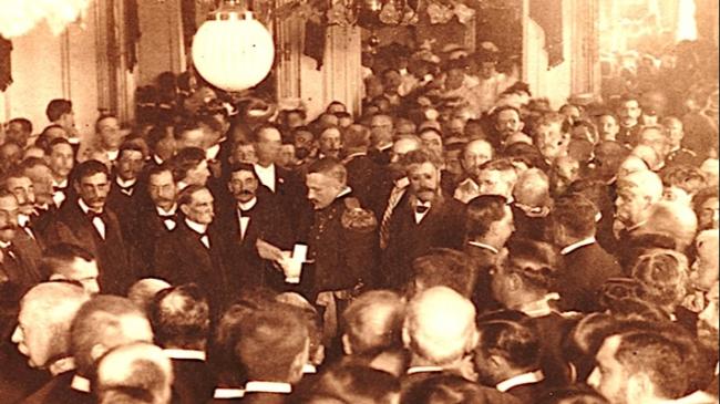 Leonard Wood transfiere el poder a Tomás Estrada Palma, 20 de mayo de 1902.