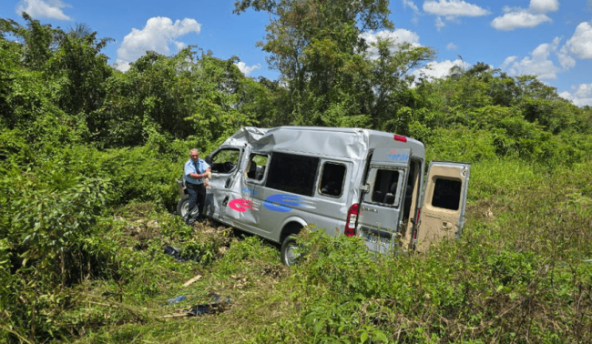 El vehículo accidentado.
