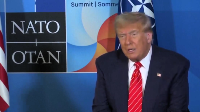 Donald Trump en una conferencia de prensa.