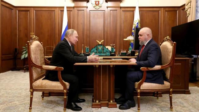 El ministro de Energía de Rusia, Sergei Tsivilev, con Vladimir Putin.