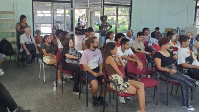 Estudiantes de la CUJAE en mayo de 2025.