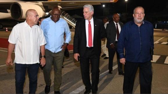 Miguel Díaz-Canel y la comitiva que lo acompañó a Bielorrusia.