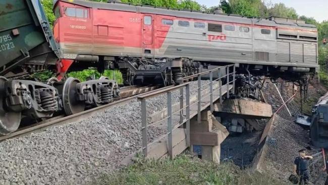 Uno de los trenes descarrilados.
