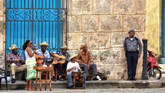 Músicos callejeros en La Habana Vieja.