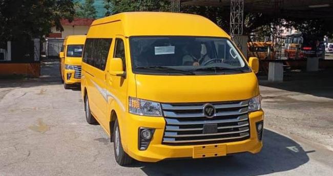 Uno de los vehículos chinos destinados al servicio de metrotaxis en La Habana.