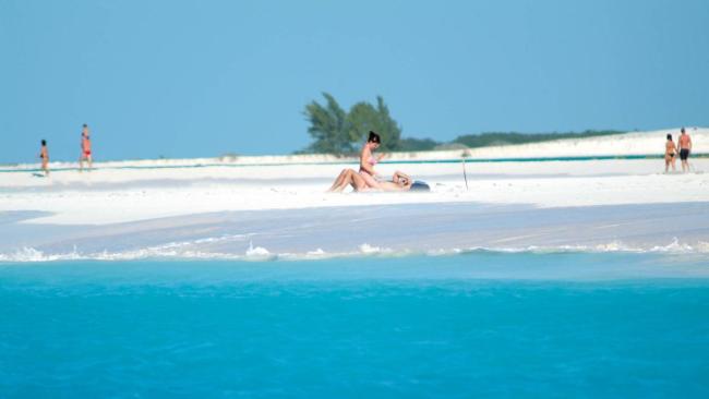 Turistas extranjeros en Cuba.