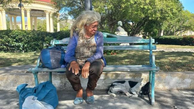 Una persona deambulante en Cuba.