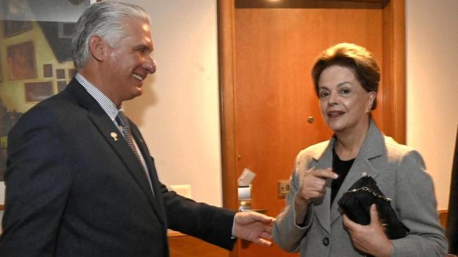 Miguel Díaz-Canel y Dilma Rousseff en Brasil.