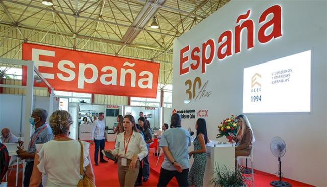 Firmas de España en la Feria Internacional de La Habana.