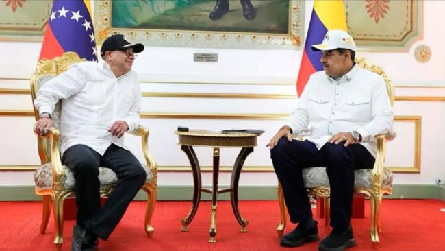Gustavo Petro y Nicolás Maduro.