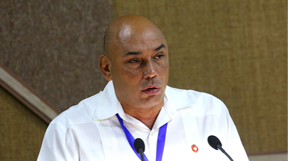 El ministro de la Industria Alimentaria de Cuba, Alberto López Díaz.