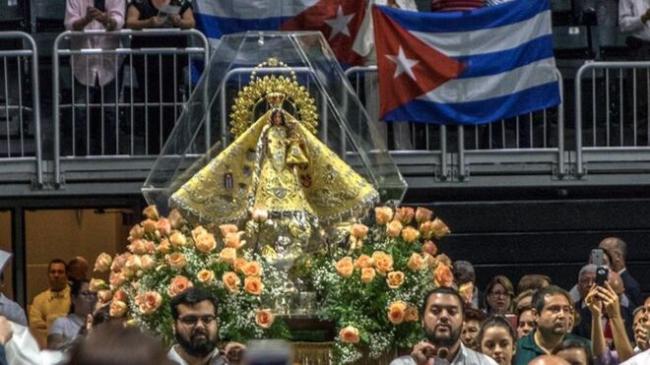 Procesión de la Virgen de la Caridad.
