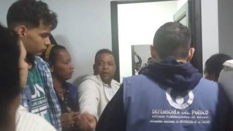 Cubanos retenidos en Bolivia.