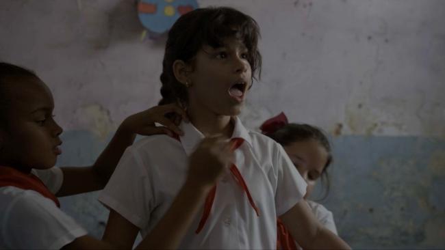 Fotograma del cortometraje cubano "Primera Enseñanza".