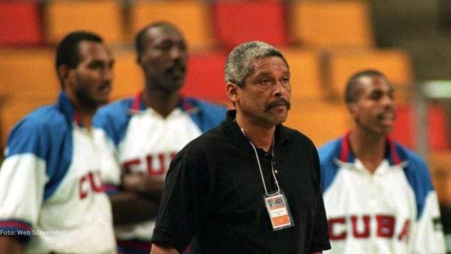 El baloncestista cubano Miguel Calderón.