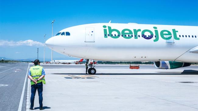 Avión de la compañía española Iberojet.