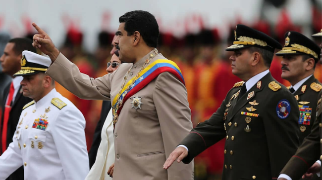 Nicolás Maduro y altos oficiales del Ejército de Venezuela.