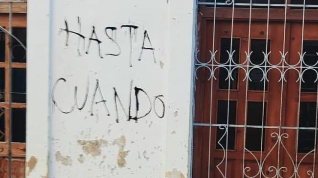 Cartel antigubernamental en Cuba.