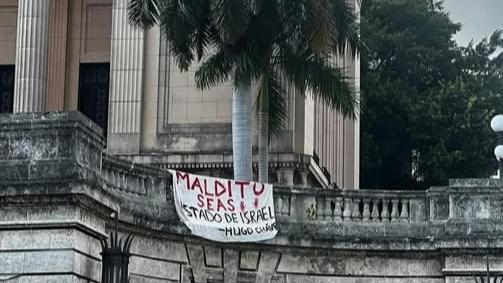 El cartel en la Universidad de La Habana.
