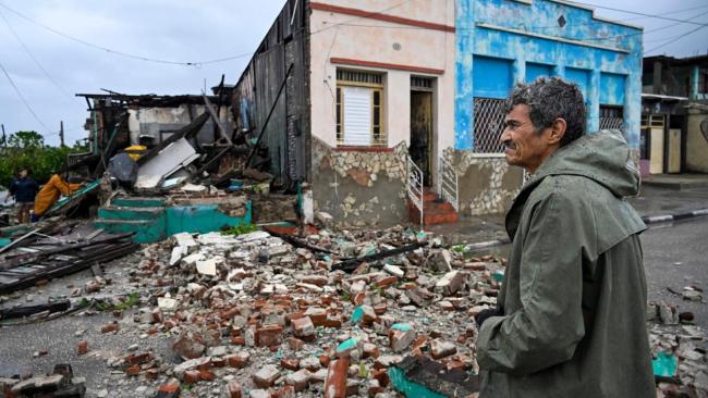 Derrumbe en Santiago de Cuba tras el azote del huracán Melissa.