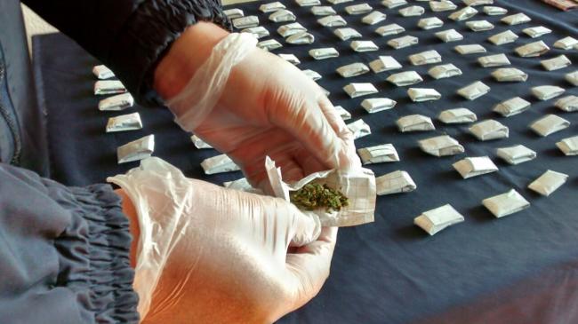 Paquetes de marihuana en Cuba.